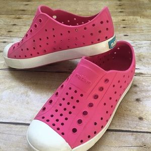 Girls Pink Native shoes